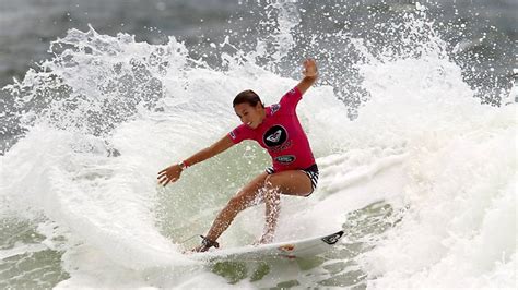 Sally fitzgibbons sally fitzgibbons was born an athlete. Sally Fitzgibbons overcomes Lakey Peterson to book place ...