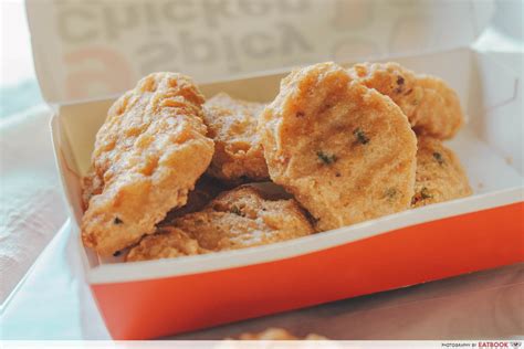 Can you handle the heat? McDelivery Night Fest Has Free McSpicy Burgers, And 50% ...