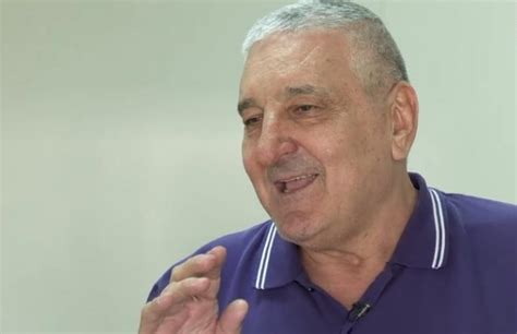Rică răducanu, pe numele său adevărat necula răducan este invitatul special din această săptămână al emisiunii „prietenii lui. Fostul fotbalist Rică Răducanu a fost jefuit pe litoral ...