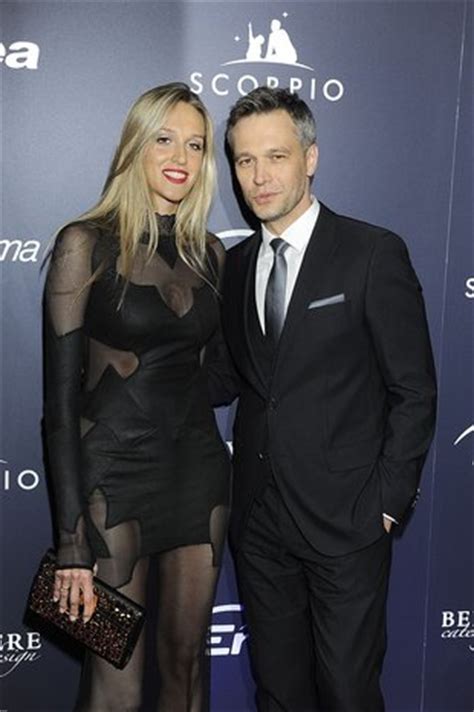Żona michała żebrowskiego zrobiła sobie zdjęcie całkowicie bez bielizny będąc w zaawansowanej ciąży. Ola Żebrowska najseksowniejsza na pokazie filmu (FOTO ...