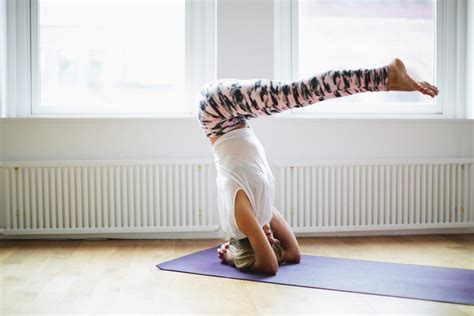 Check spelling or type a new query. A Yoga Sequence to Balance the Mind - Sonima
