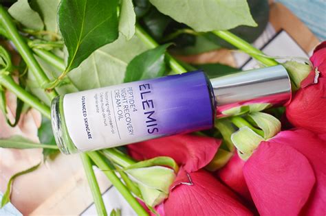 A clear, colorless to slightly yellowish oil that makes the skin nice and smooth (emollient), spreads easily on the skin and is marketed as a good alternative to volatile (does not absorb into the skin but rather evaporates from. Elemis Peptide4 Night Recovery Cream-Oil: мой отзыв ...