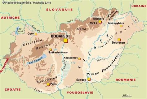 La hongrie compte 19 comitats, budapest et 23 villes de droit comital. Cartograf.fr : La Hongrie : page 3