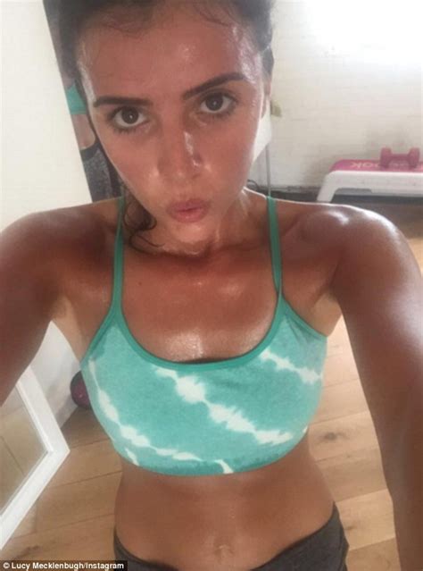 Nomi at gaia les filles a musent. Ex-TOWIE's Lucy Mecklenburgh flaunts her unbelievable ...