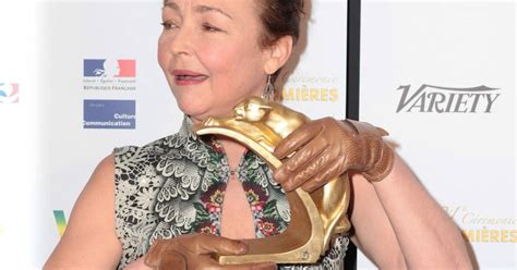 Découvrez tout l'univers catherine frot à la fnac. Catherine Frot - Les Lauréats de la 21e cérémonie des prix ...