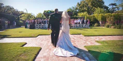 Die hochzeitsrede des brautvaters ist eine wichtige und schöne tradition auf der hochzeit. Brautvater & Brautvaterrede | Tipps & Ideen