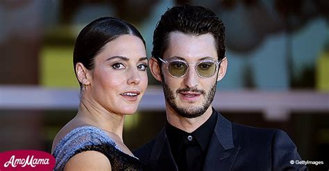 71 kg, medidas do corpo: Pierre Niney : découvrez sa femme Natasha Andrews, la mère ...