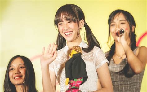 Pada tahun yang sama, ia kembali bermain dalam film di bawah umur. Foto Artis Indonesia Adhisty Zara JKT48 | Foto Artis Indonesia