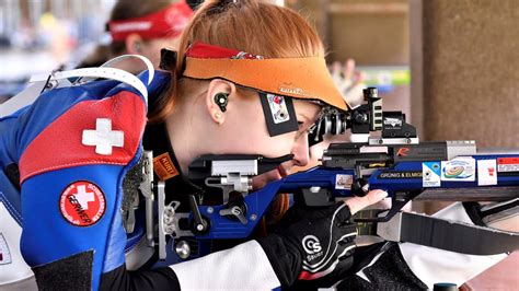 Nina christen kürt sich zur olympiasiegerin. Nidwalden fördert wieder 14 Sportler | Luzerner Zeitung