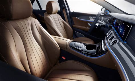 300 e выход 211 л.с., гибридный / бензин, расход топлива l/100, размеры: Mercedes-Benz E300 Luxury 2021 - Motors Plus