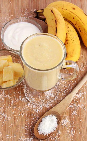 Oats lend your morning meal some protein, iron, and, of course. 19 Quick Fat Burning Smoothies for Weight Loss At Home ...