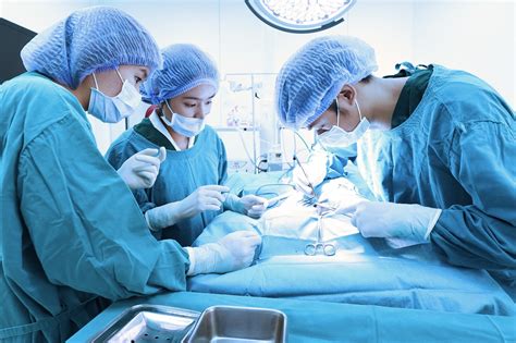 Find out what you should be paid. What Is a Surgical Tech? - Xpose The Real
