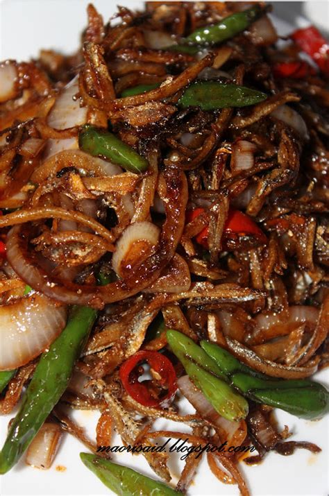 Resipi ikan masak kicap ini saya menggunakan ikan tenggiri. Resepi Ikan Bilis Goreng Kicap Pedas ~ Resep Masakan Khas