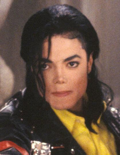 The official michael jackson twitter page. 29 HQ Pictures Wann Starb Michael Jackson / Paris Jackson ...