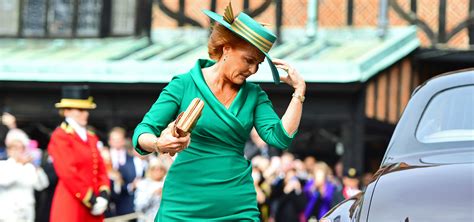 A la duquesa le han preguntado por la salud de su hermano cayetano martínez de irujo, el gran ausente de los últimos eventos de la casa de alba: Sarah Ferguson revela quien la invitó a la boda de Harry y ...