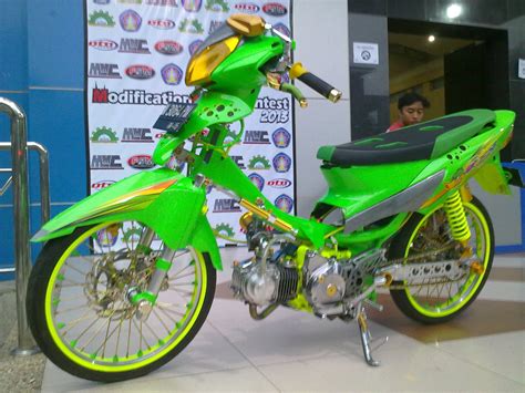 See more of modifikasi supra x 125 fi on facebook. Koleksi Foto Modifikasi Motor Supra X Lama Terlengkap ...