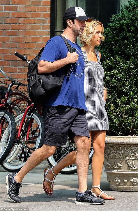 Schwimmer and buckman tied the knot in a private ceremony in june 2010, just three months after they announced their engagement. David Schwimmer and wife Zoe Buckman enjoy NYC stroll ...