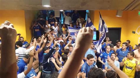 No jogo do cruzeiro hoje, com toda a certeza, quem assistir o cruzeiro ao vivo, poderá ver uma no entanto, o cruzeiro joga hoje, e o torcedor cruzeirense precisa apoiar o time para decolar na. TORCIDA DO CRUZEIRO PÓS JOGO CRUZEIRO X VITORIA 17/08/2013 ...