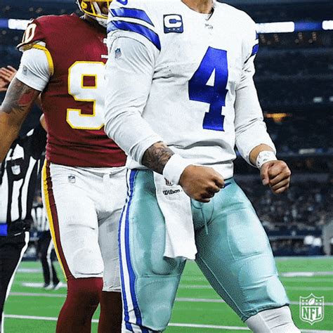 Get instant advice on your decision to draft dak prescott or deshaun watson in 2021. Dak Prescott GIFs - Find & Share on GIPHY