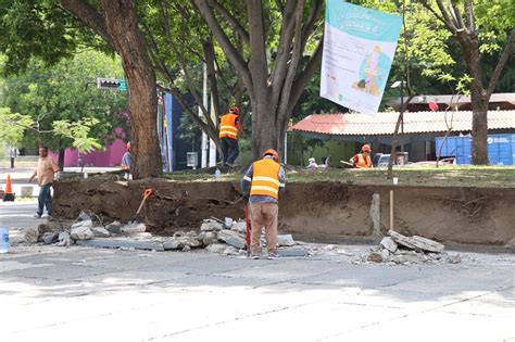 Punto de encuentro que desde mediados de los noventa, alberga el conocido tianguis cultural de guadalajara, montado. Arranca rescate de Plaza Juárez en Guadalajara | El Informador