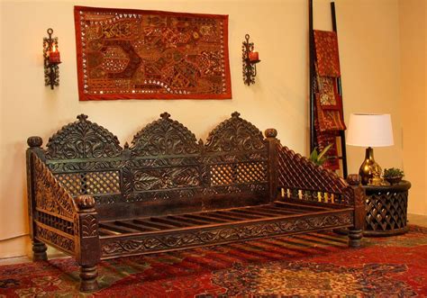 Inspirational interior design ideas for living room design, bedroom design, kitchen design and the entire home. Indian Carved Jhula Sofa Daybed 40"x80" in 2020 | Daybed ...