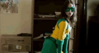 Ellen page was born on february 21, in the year, 1987 and she is a very famous canadian actress. Ellen Page got the power | ayexzee: Boltie!