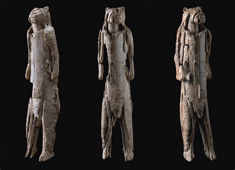 In late august 1939, geologist otto völzing was digging in the stadel cave on hohlenstein mountain in the swabian alps when he found hundreds of fragments instead the revamped figurine will debut at its home base, the ulm museum, in november. Archäologische Funde im deutschsprachigen Raum Teil 4 Der ...