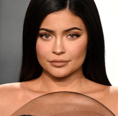 She is a daughter of kylie kristen jenner is an american reality television personality, model, actress, entrepreneur, socialite. Kylie Jenner Früher : Kylie Jenners Beauty Imperium Uber ...