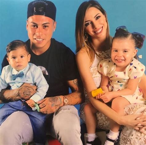 Ella es daniela colett, mujer de eduardo vargas. Así celebraron Eduardo Vargas y Daniela Colett el primer ...