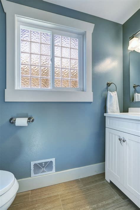 A big window can be just what a tiny bathroom needs in order to look open and more spacious. 7 Creative High Privacy Bathroom Window Ideas (so you won ...