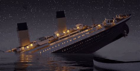 Das schiff rammt den eisberg weil der ausguck den eisberg nicht früh genug erkannt hat. So ging die Titanic wirklich unter