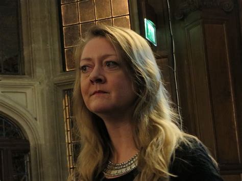 Annie machon, a former mi5 officer, tell of crimes committed within mi5. Annie Machon speaks at the presentation to Chelsea Manning ...