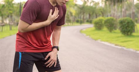 Tulang belikat atau skapula adalah tulang berbentuk segitiga yang terletak di bagian belakang bahu atau punggung bagian atas. Sakit Dada Sebelah Kanan? 7 Hal Ini Mungkin Penyebabnya ...