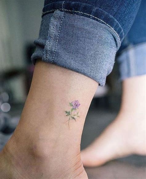 20 nádherných minimalistických tetovaní, ktoré aj na malej ploche berú dych (2. Pin by Eliška Svobodová on Tetování | Nápady na tetování ...