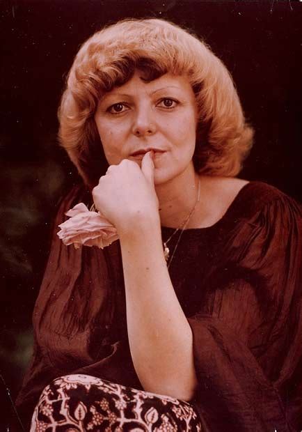 Tento zoznam zahraničných piesní obsahuje piesne, ktoré boli naspievané v inom jazyku ako slovenskom jazyku alebo českom jazyku. Hana Zagorová 1970 / 1969 - Písničky z regálu - ČB ...