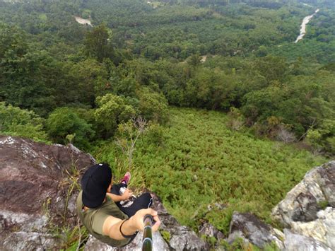 Hampir 4 bulan setelah acap hilang,team jebon ops sempat untuk menusuri dan meninjau laluan trek gopeng ultra trail (gut). Bukit Batu Putih, Gopeng, Perak