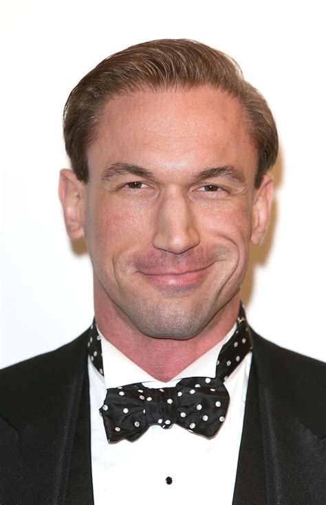 Not necessarily my academic work, i was very interested in music and theatre and didn't really understand relationships. TV-Arzt Christian Jessen will sich von Homosexualität ...