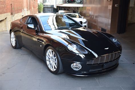 One that originated from aston martin's legendary works in newport pagnell and has proudly served. 2007 Aston Martin Vanquish S