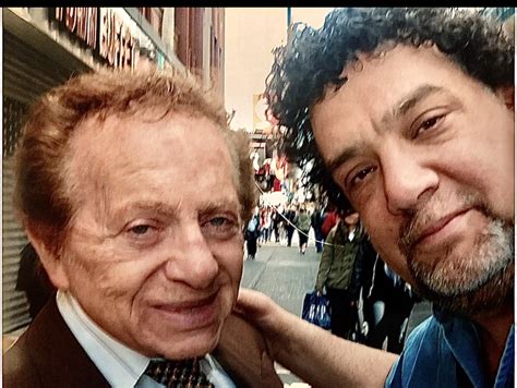 He died at mount sinai hospital in manhattan, new york image: Super funny guy Jackie Mason to bed he said some jokes about Frank Sinatra's wife that frame ...