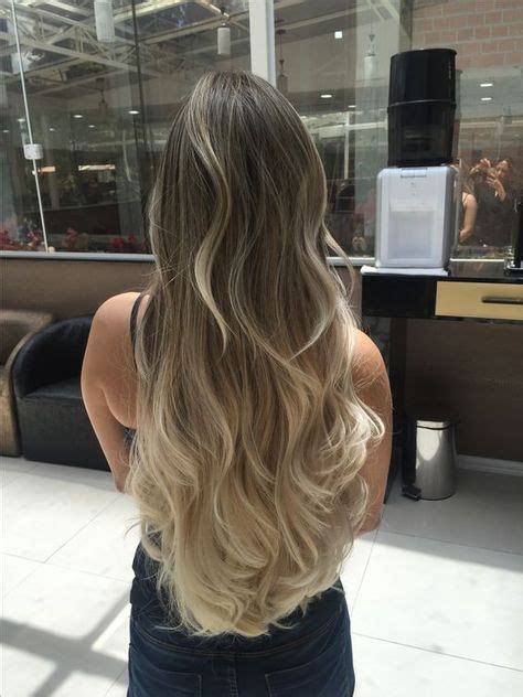 Medium haircuts for women wavy. Pin de Courtney Kirkland em haircut and new looks | Cabelo ...