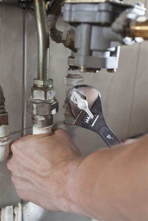 When you need help with your plumbing needs in the west with years of training and the latest in technology, you can count on our crew of experienced plumbers for complete and professional service. Suspect a gas leak? Then, what are you waiting for ...