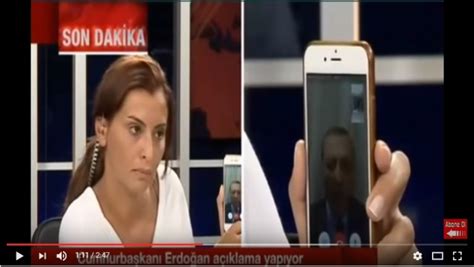 Staj ile televizyonculuk kariyerine başlamış oldu. hande fırat - uludağ sözlük