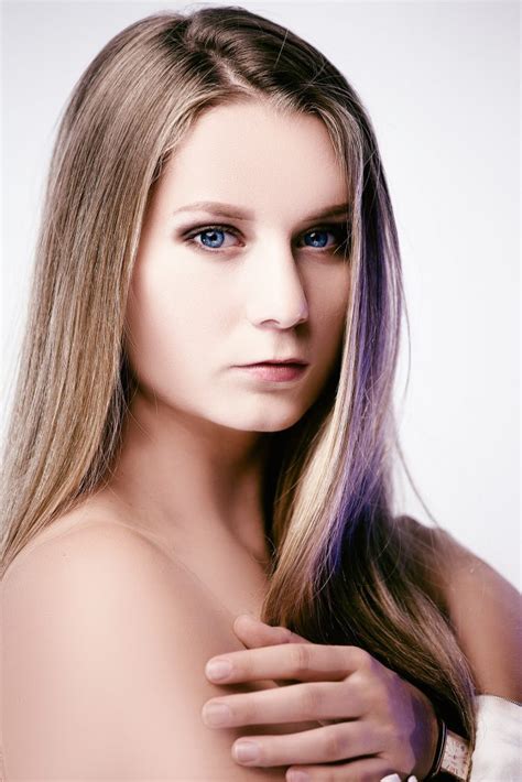 Pimp studio is home to the amateur teen. Schöne Frauen und ihre Geheimnisse - men-styling