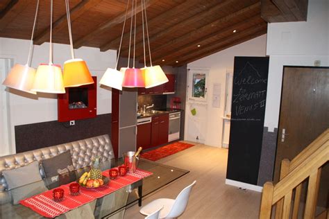 Haus venus offers 2 accommodations with fireplaces and ipod docking stations. Apartamentos en Zermatt Suiza - Zermatt Rental