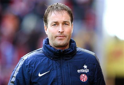 He is currently the head coach for the danish national team. Perto da zona de rebaixamento, Mainz demite o técnico ...