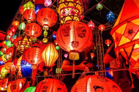 Chiang mai in november is warm and hazy. Joy in Thailand: Chiang Mai International Lantern Festival