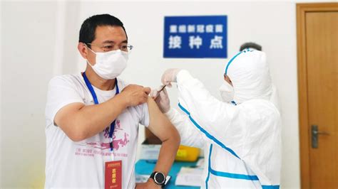 The vaccine is approved for use in china and authorized for emergency use in more than a dozen other countries. CanSino COVID-19 candidate vaccine enters Phase III trial ...