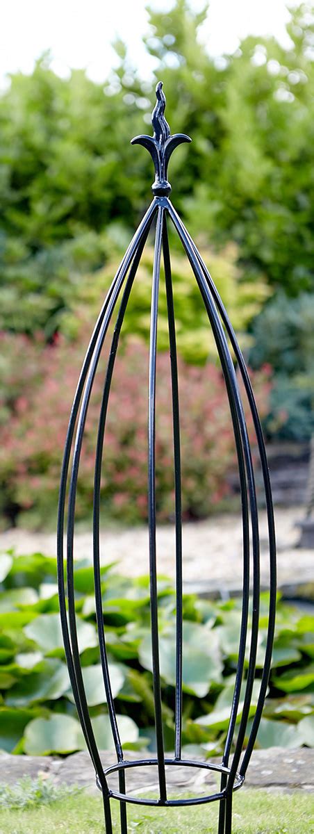 These metal garden obelisks are manufactured from steel and pvc coated to withstand any weather conditions. Handcrafted Obelisks - Tom Chambers