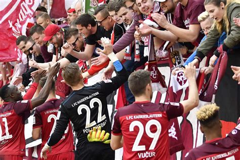 On 2 june 1900, germania 1896 and fg kaiserslautern merged to create fc 1900. 1. FC Kaiserslautern: Der Liga-Zwei Teamcheck zur Saison ...