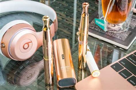 Can i vape on a plane? 5 Discreet Vapes To Bring On A Trip | Cannabis Chronicles